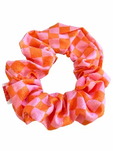 Scrunchie pink block